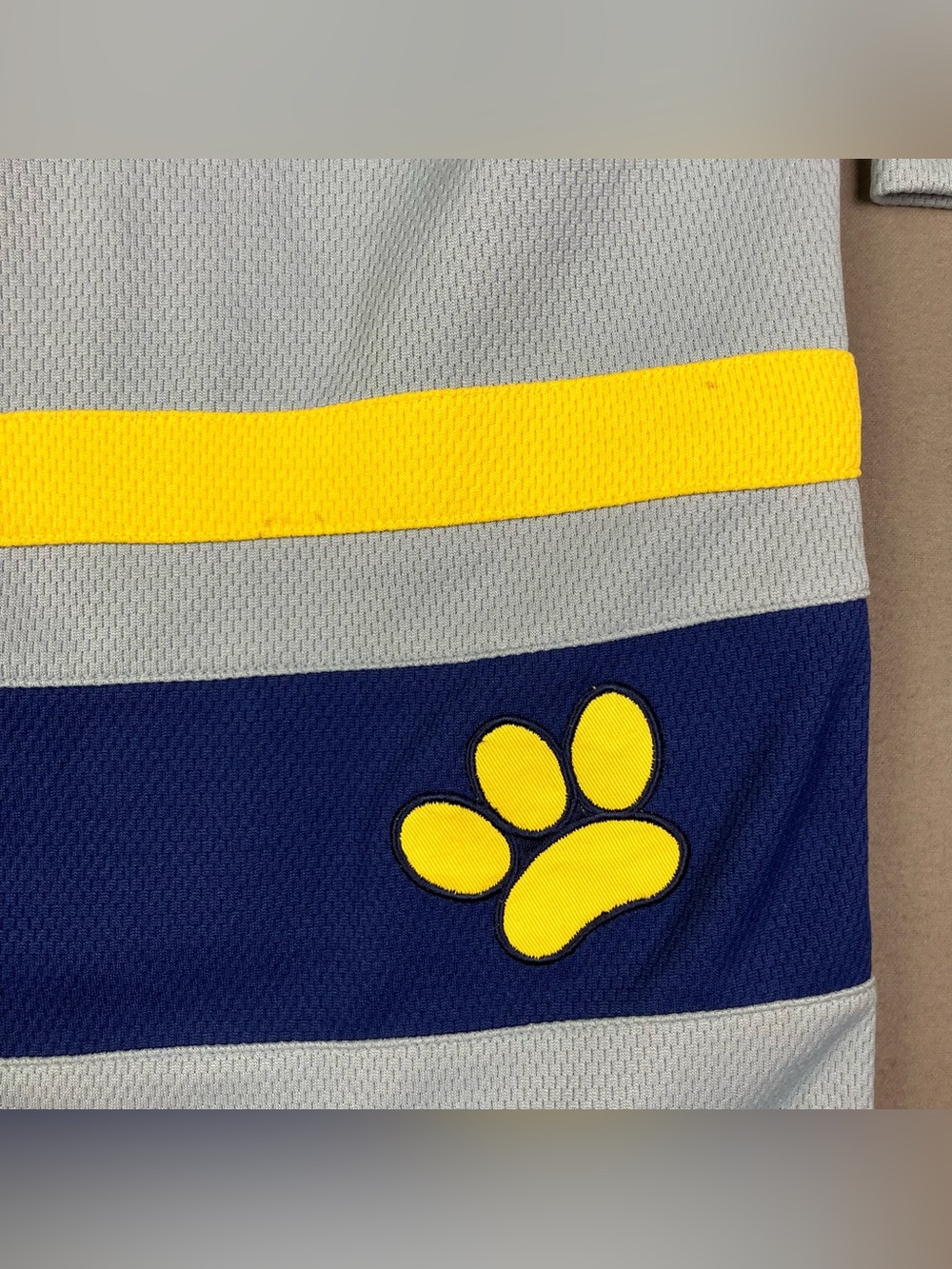 VTG Walt Disney World Hockey Jersey Adult Size M Pluto Icehounds #30 Gray Navy. - Picture 8 of 16